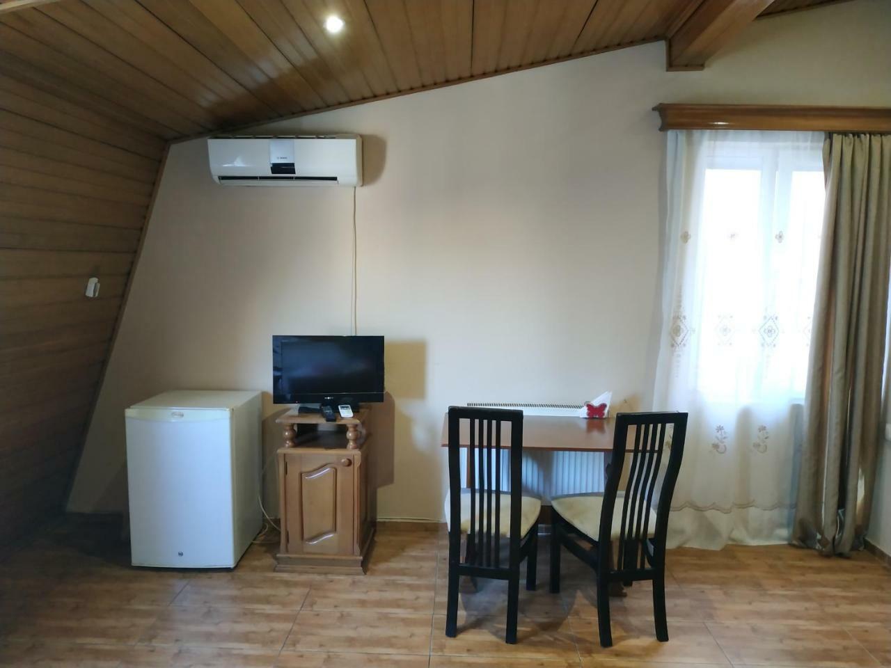 Hotel Ni&La Batumi Szoba fotó